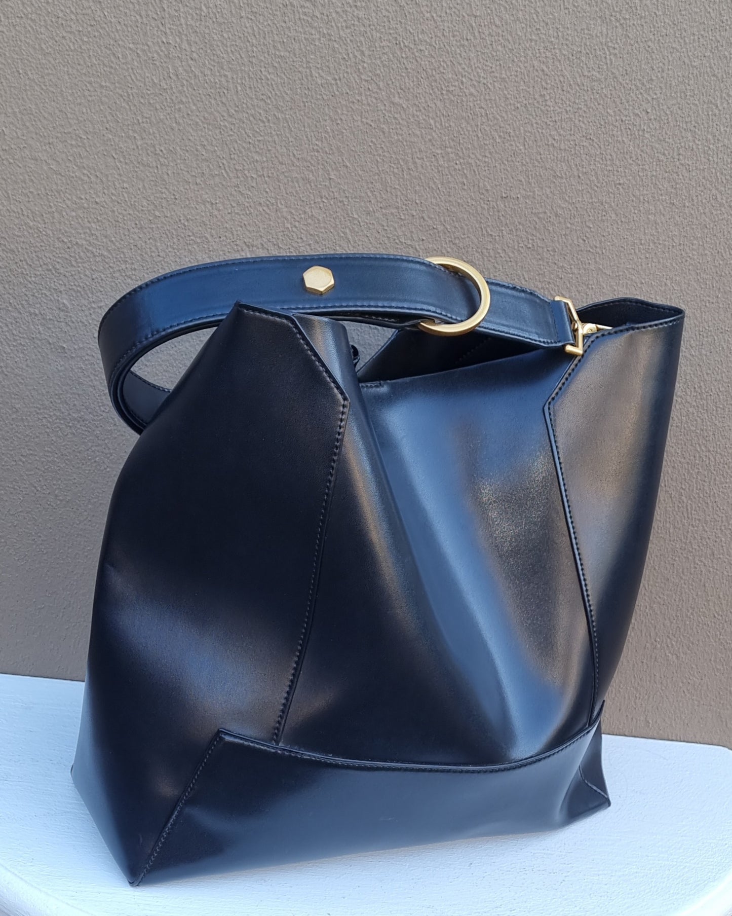 Charles & Kieth - Single strap black shoulder bag