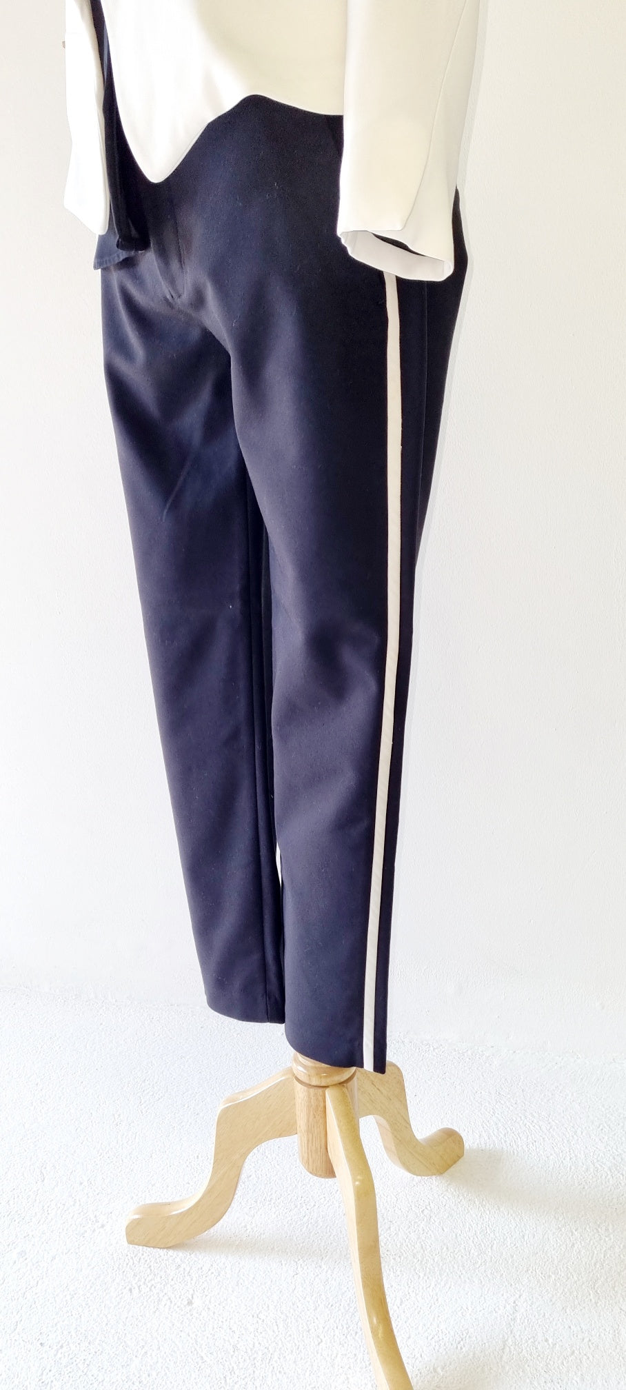Zara Woman - Black trousers with white stripe on side