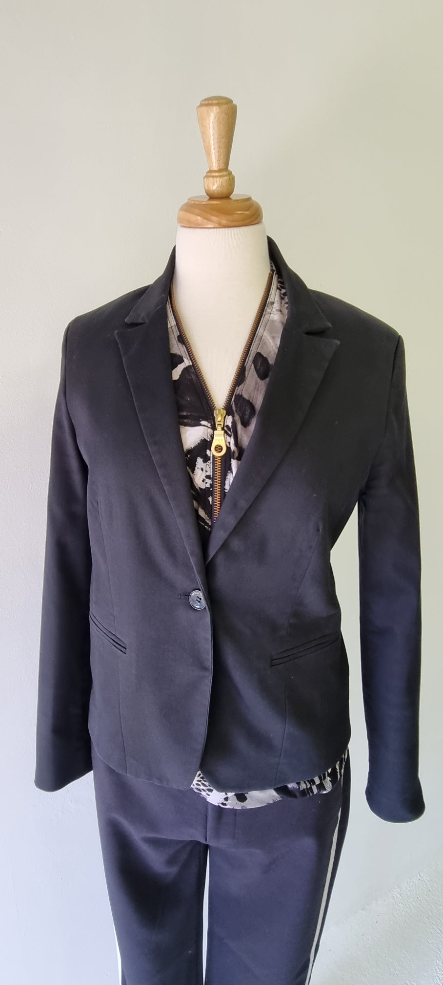 Studio w - Black collared single button blazer