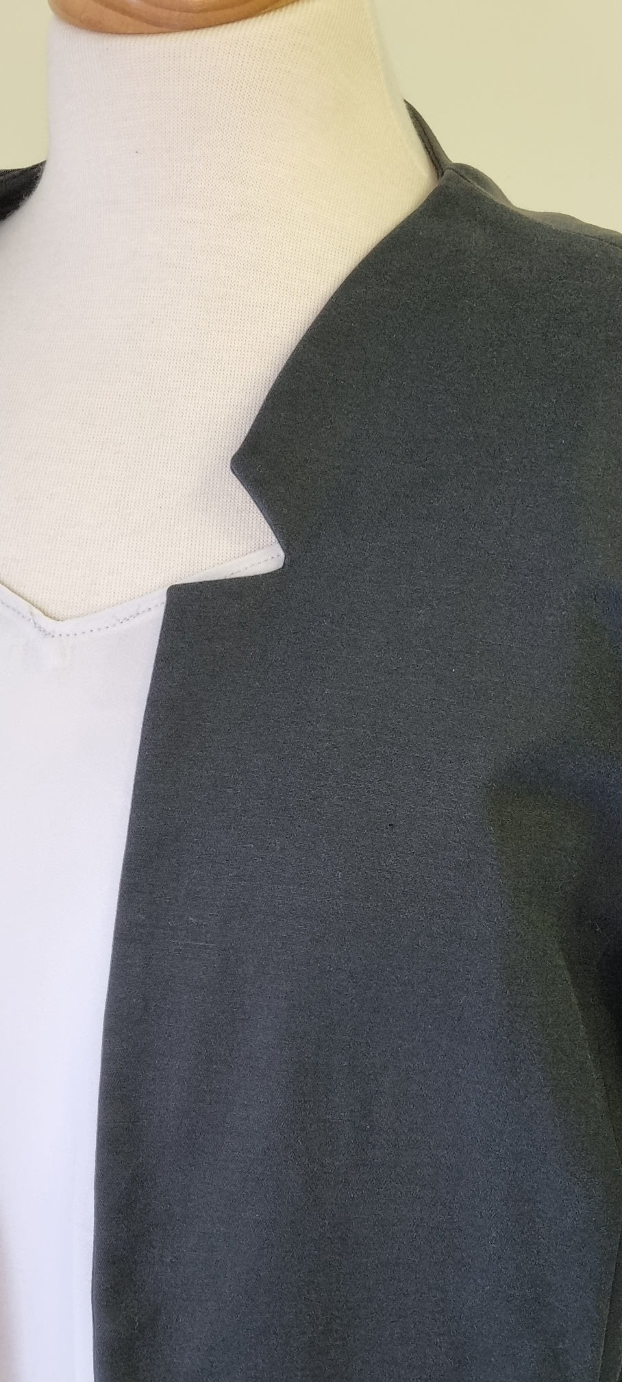 Forever New - Blue blazer with side pocket embellished zips