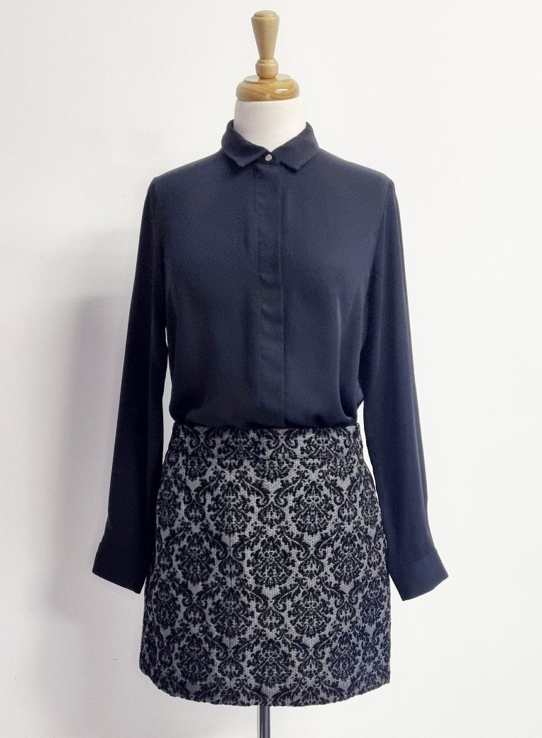 Edition - Black & Grey shimmery mini skirt