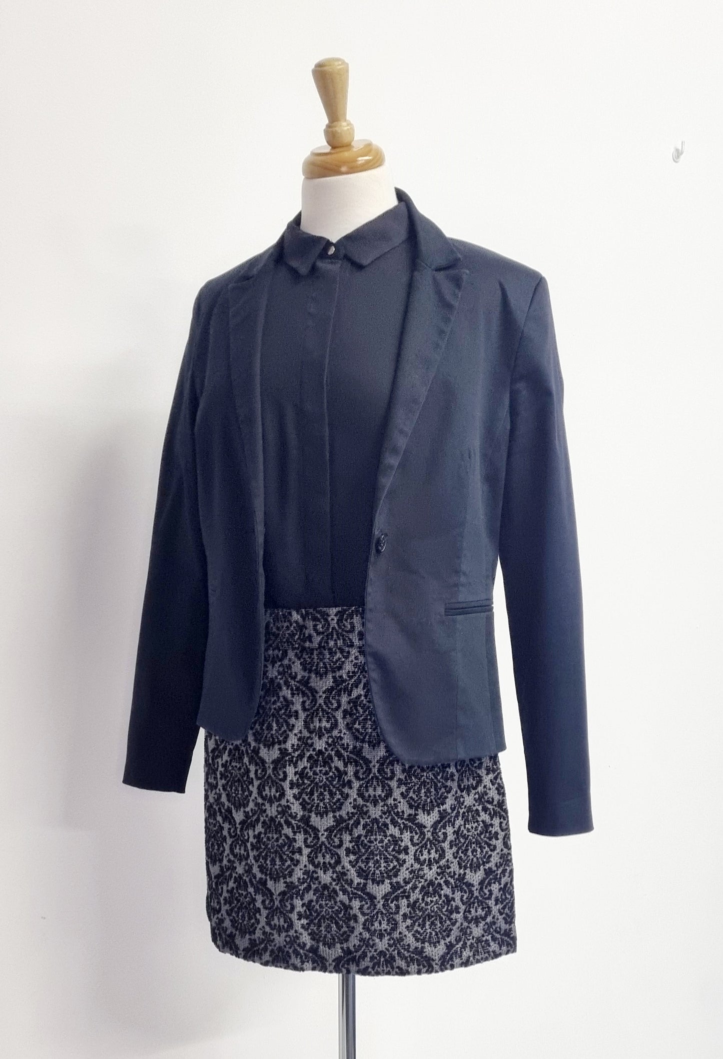 Edition - Black & Grey shimmery mini skirt