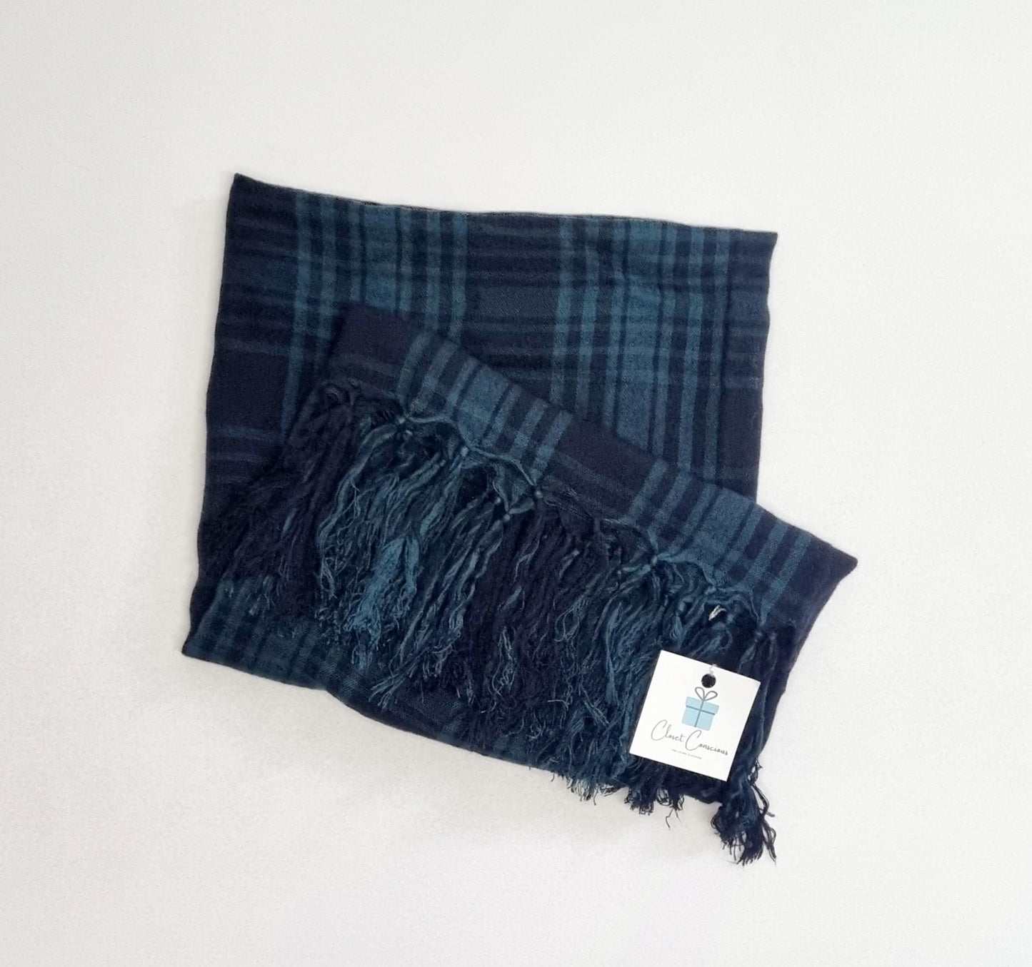 Scarf - Green & black tasseled scarf