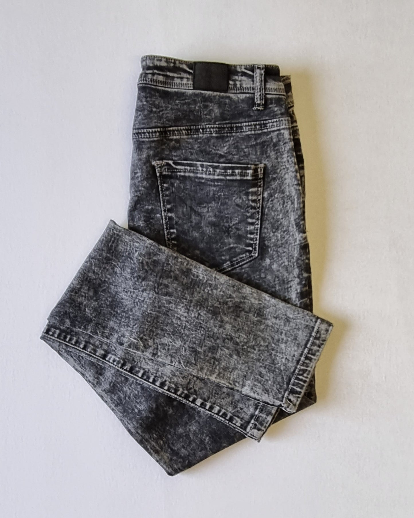 Denim & Co - Black mottled high-lo waisted stretch skinny jeans