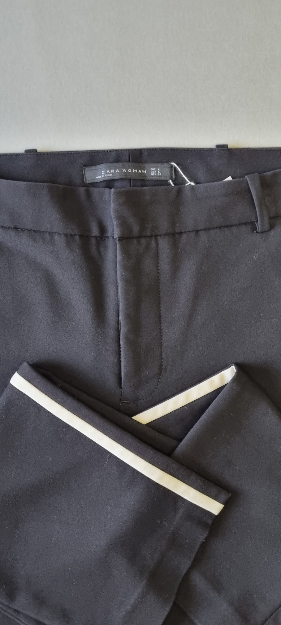 Zara Woman - Black trousers with white stripe on side