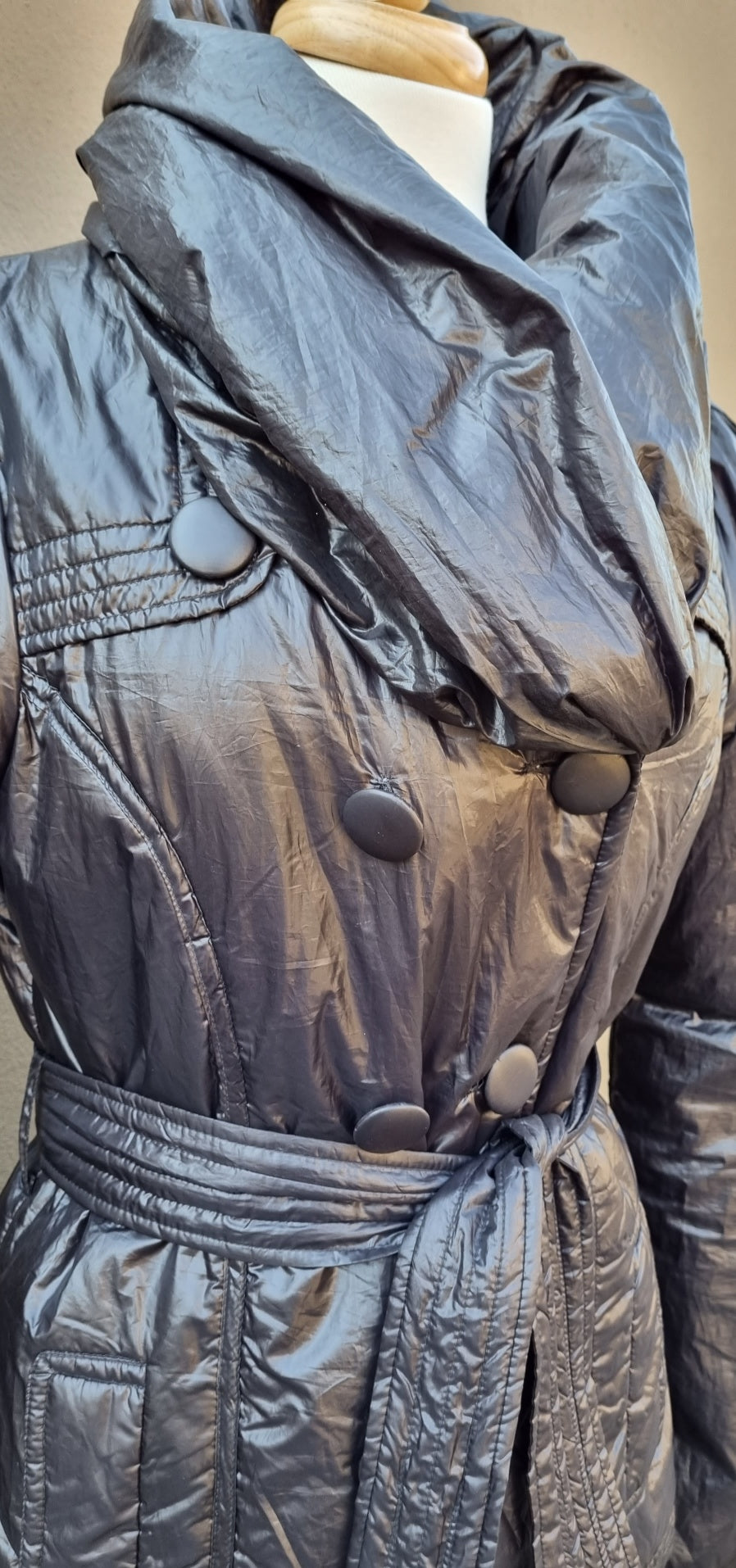 Magoz SA -  Justin Timberland black designer windbreaker