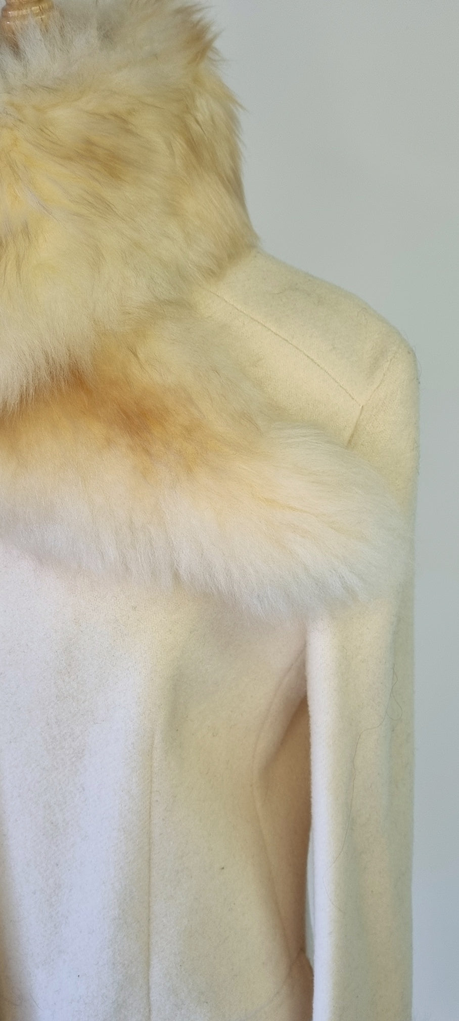 No Brand - Pure wool cream winter coat with faux fur