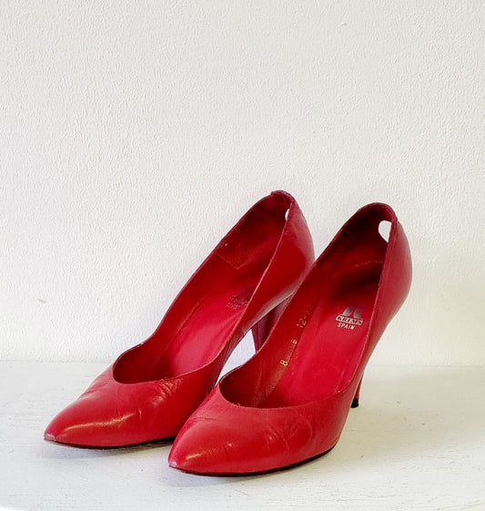 Krems Spain - Red Leather Heeled Court Shoe