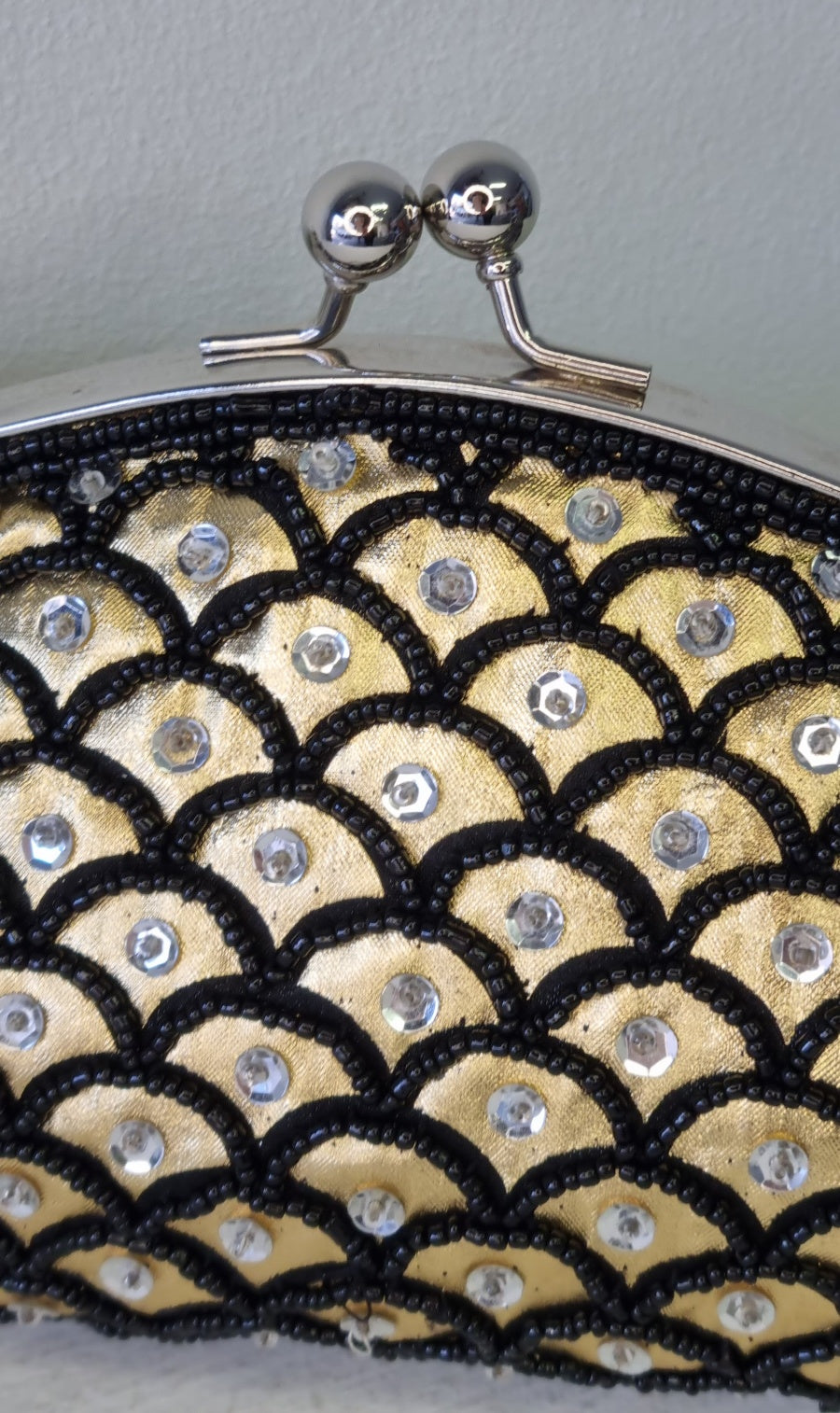 No Brand - Black & Gold clutch bag