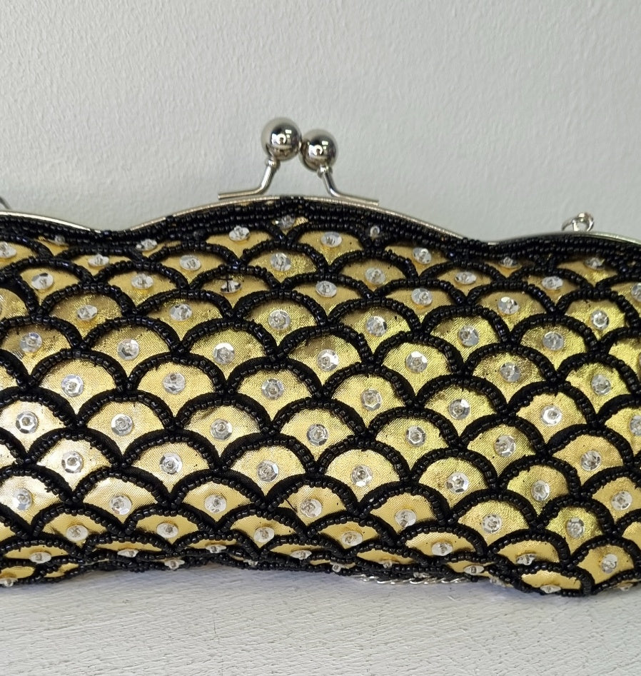 No Brand - Black & Gold clutch bag