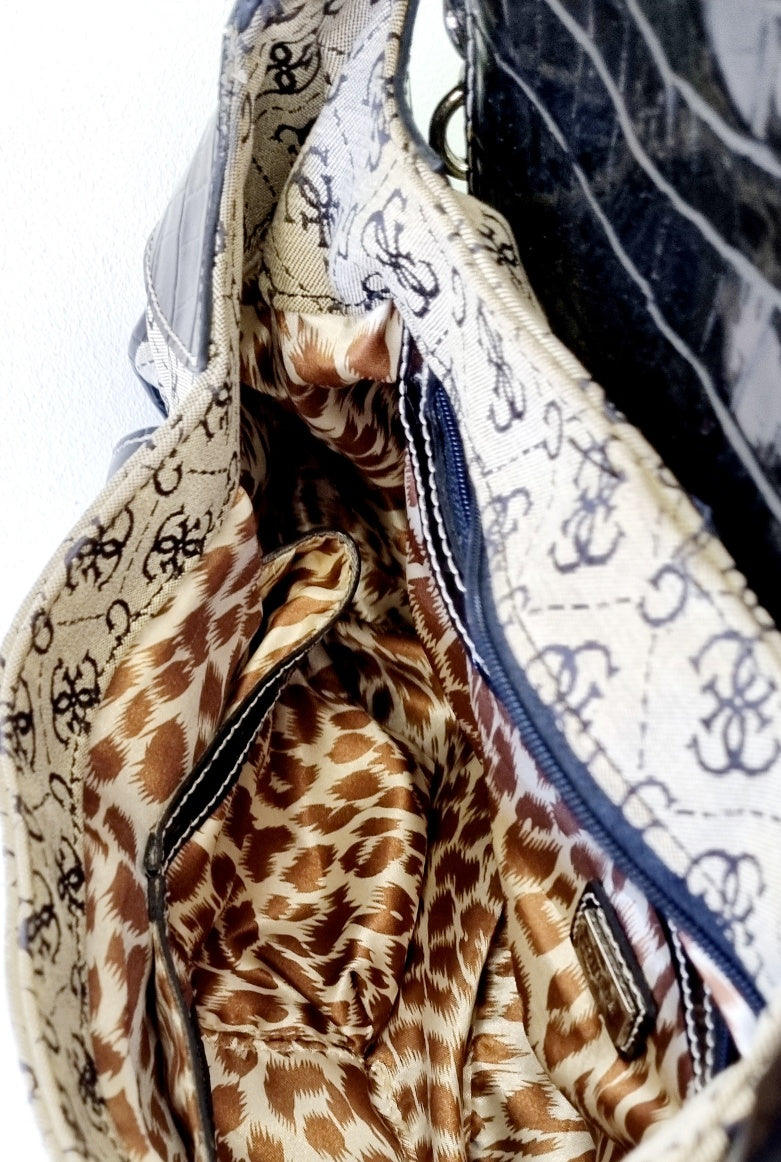 Guess - Stylish Vintage Black Guess Shoulder Bag