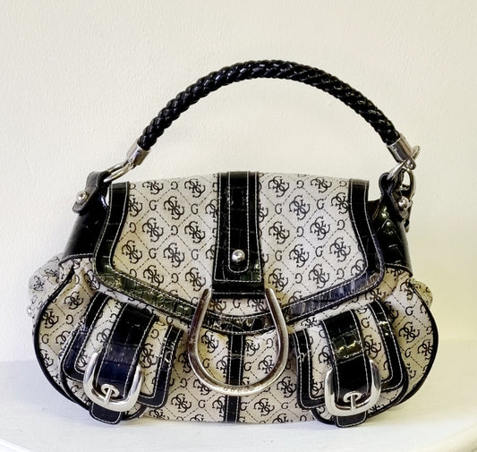 Guess - Stylish Vintage Black Guess Shoulder Bag