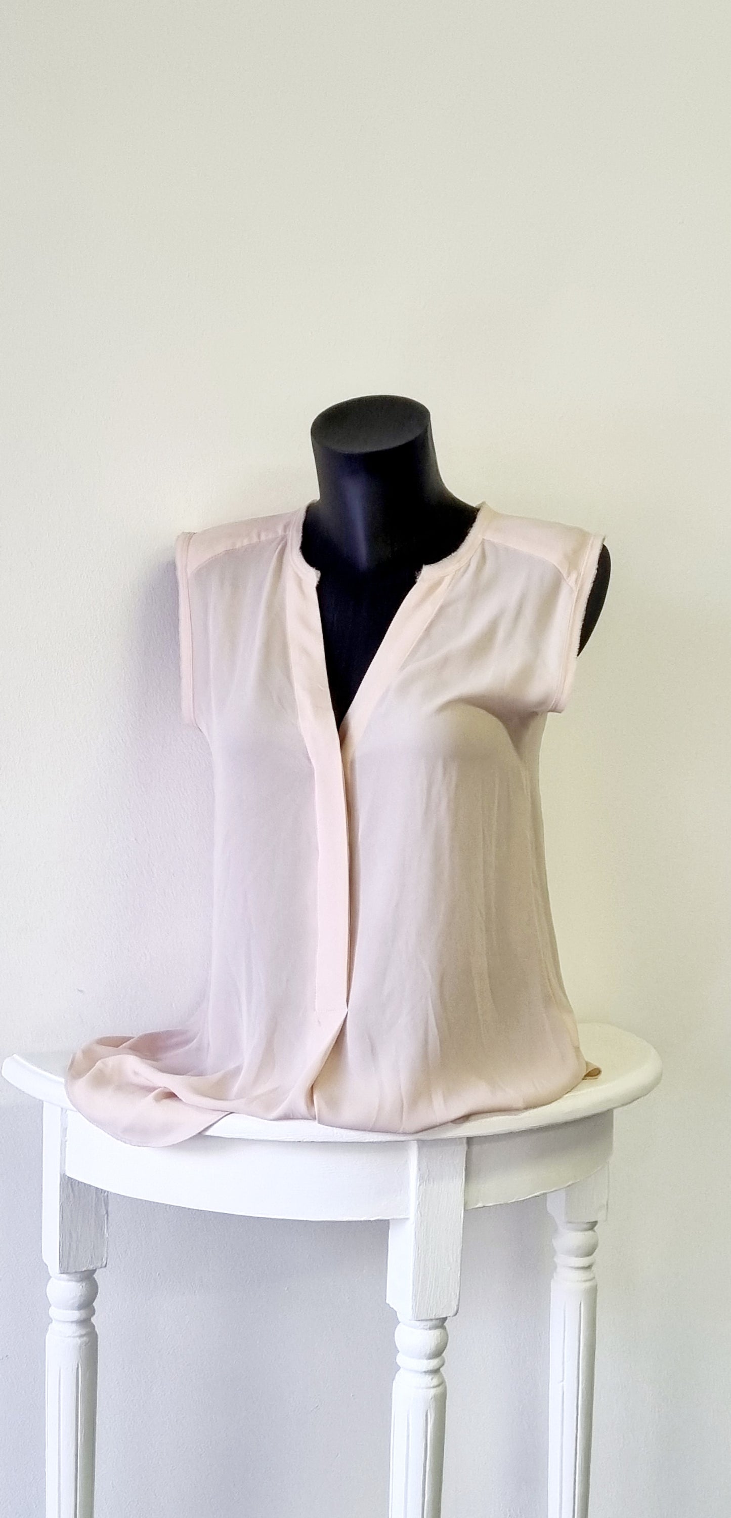 H&M - Dusty Pink Sleeveless Hi-Lo Blouse