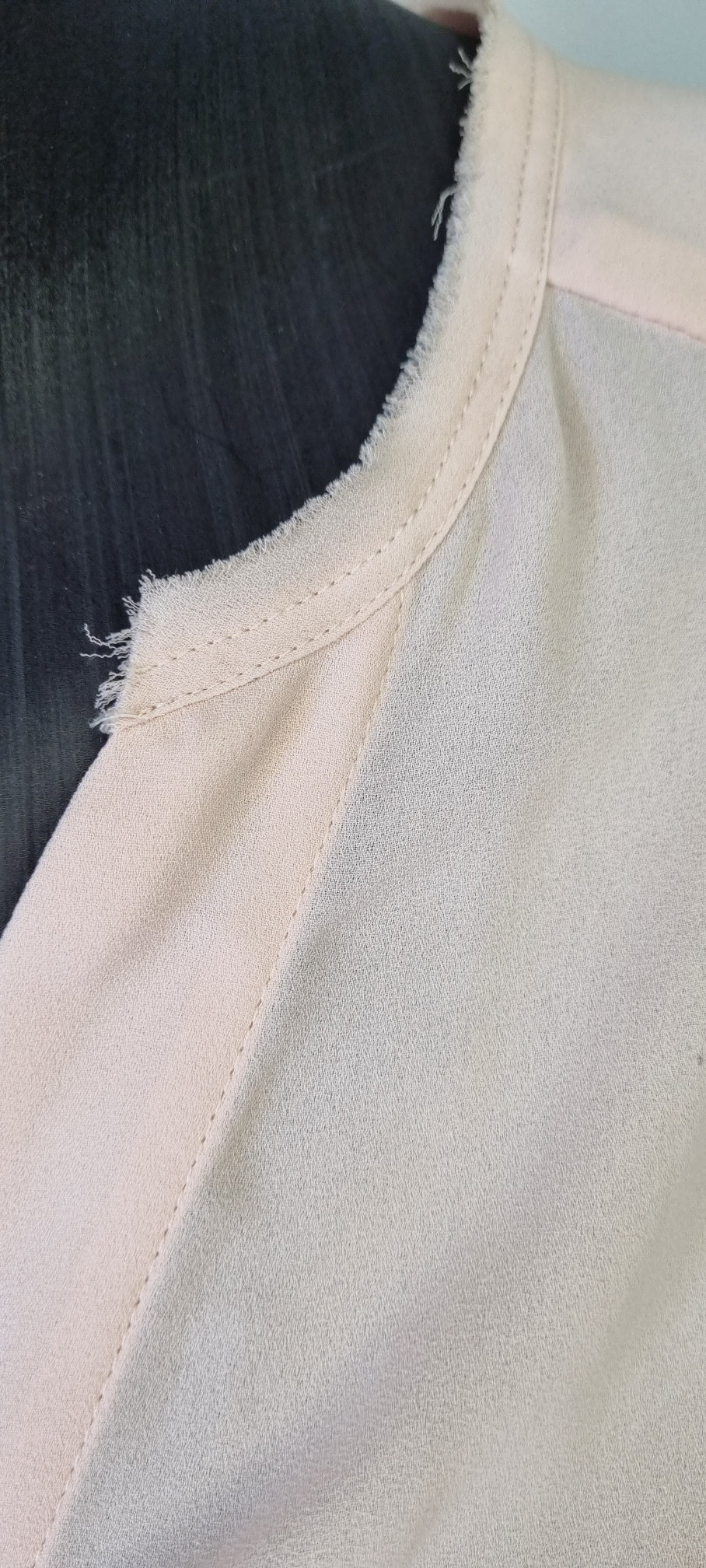 H&M - Dusty Pink Sleeveless Hi-Lo Blouse