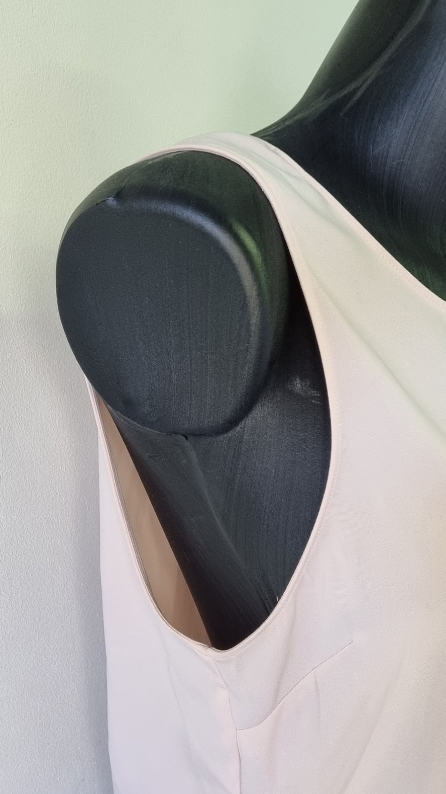 Forever New - Cosmetic Nude Sleeveless Beth Curved Hem Blouse