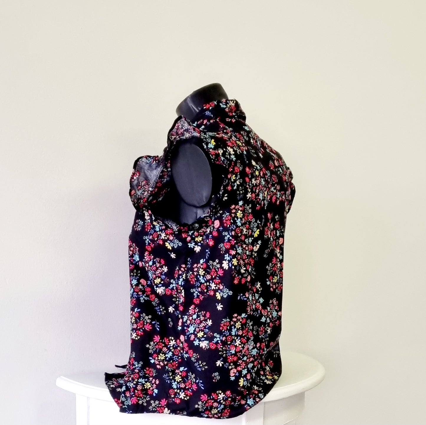 RT - Black multi color flower printed cotton short sleeve shirt