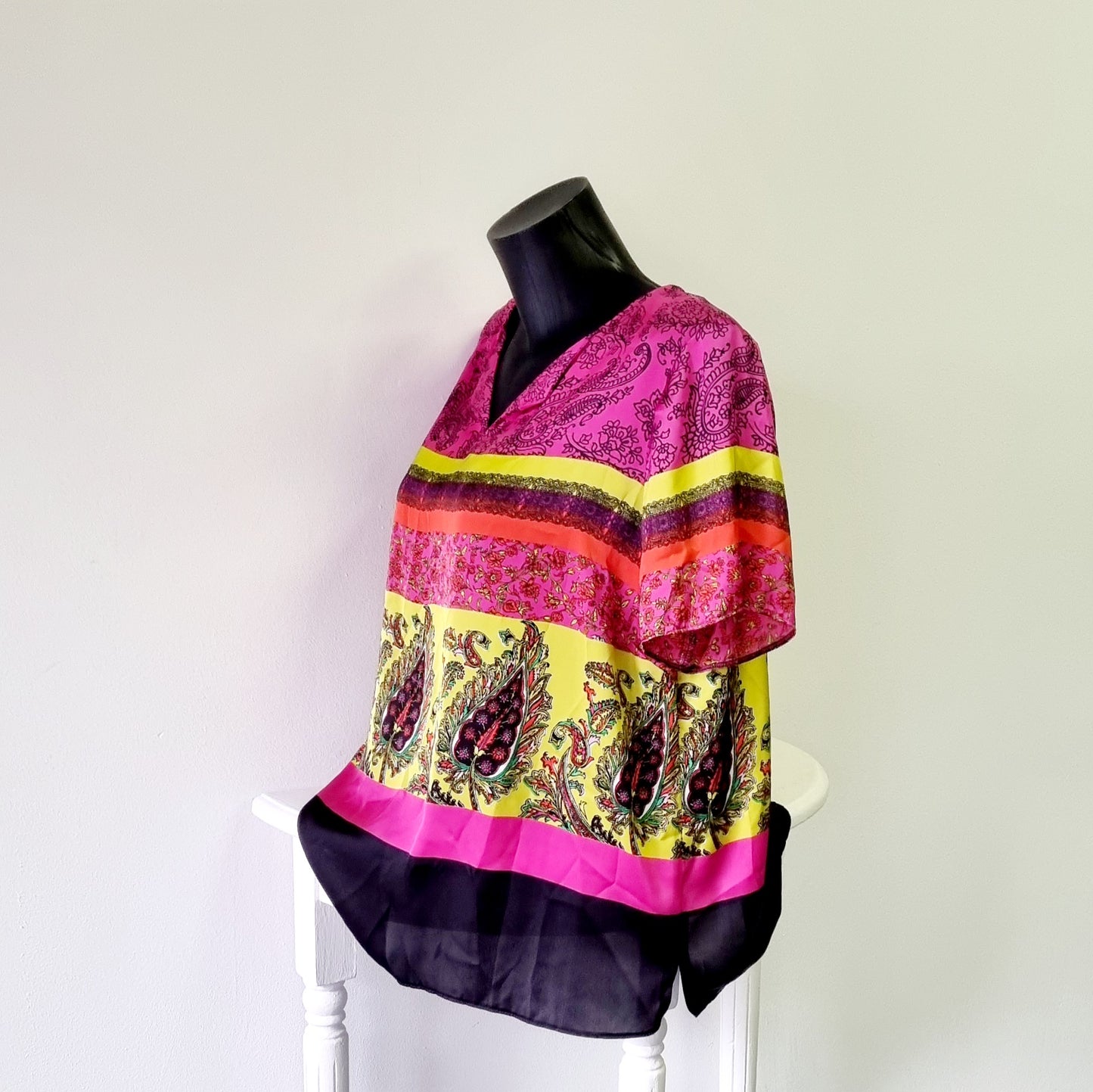 Studio-w - Colorful Relaxed Pink, Black & Yellow Summer Blouse