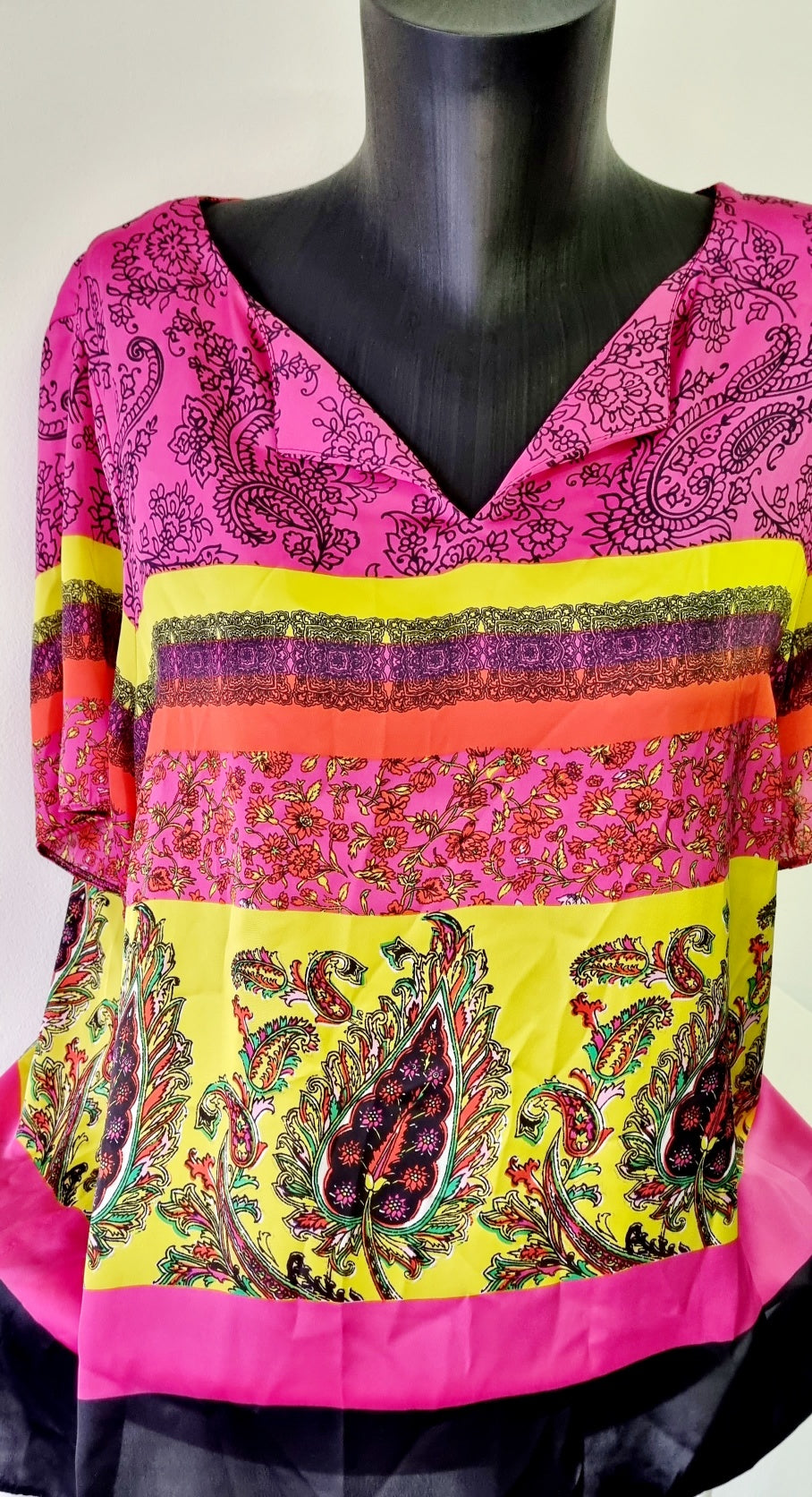 Studio-w - Colorful Relaxed Pink, Black & Yellow Summer Blouse