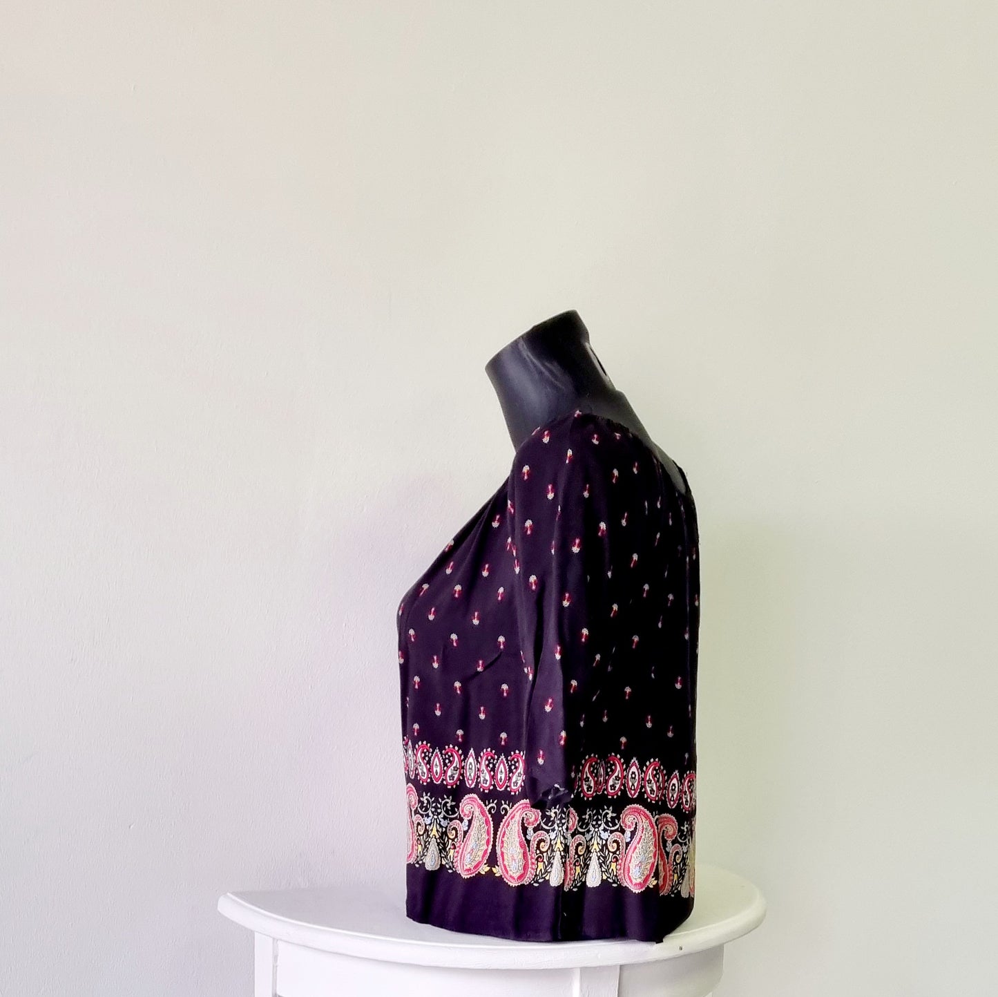 Fashion Collection - Black Printed Paisley off shoulder top