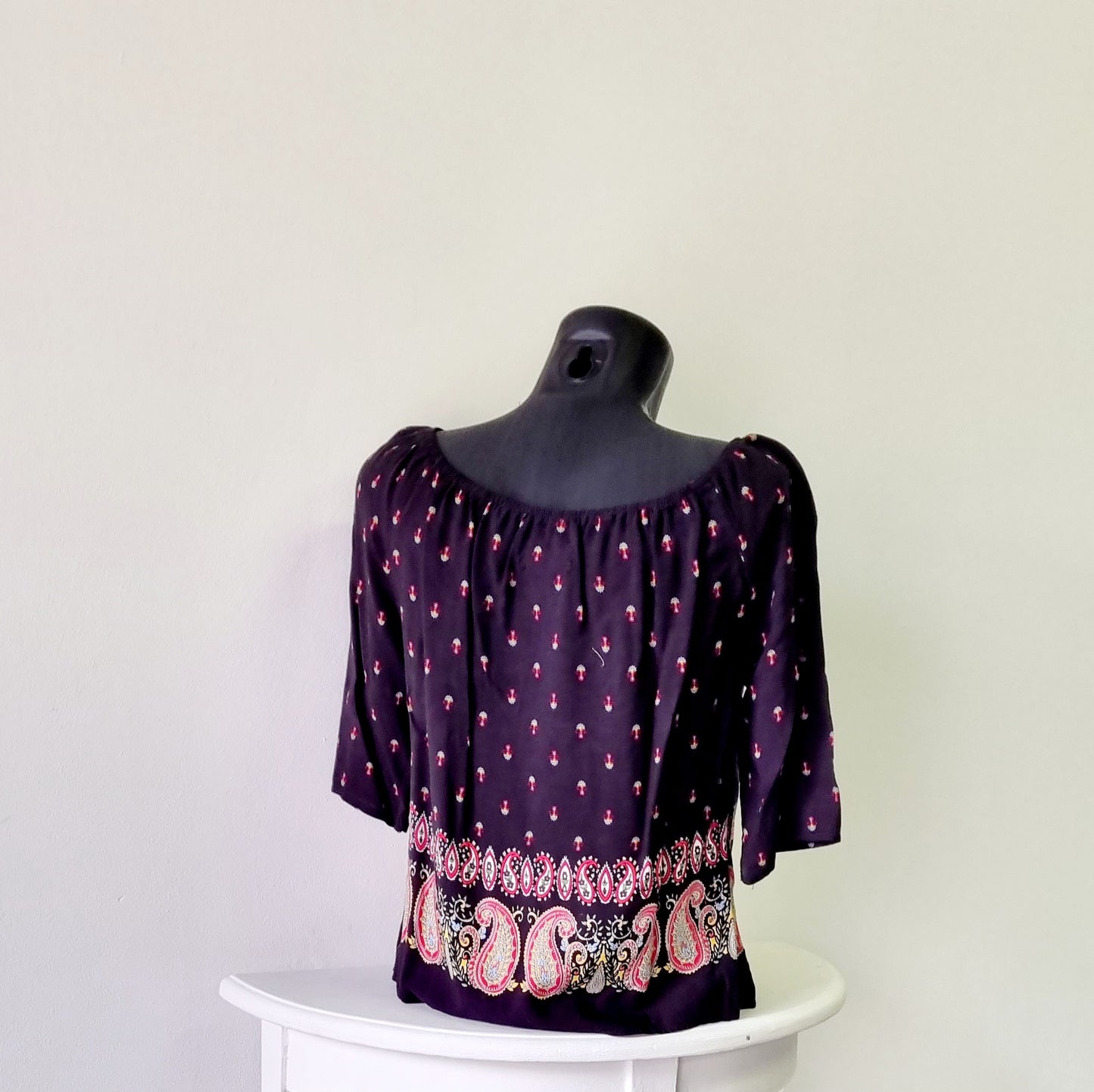 Fashion Collection - Black Printed Paisley off shoulder top