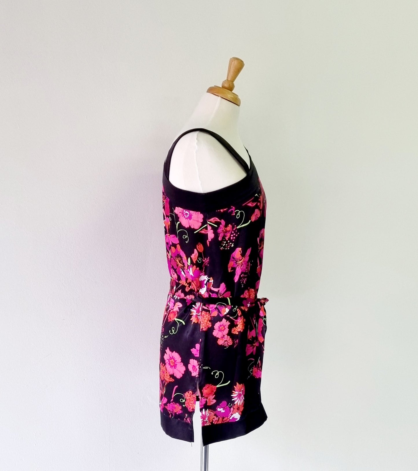 Oasis by Foschini - Black & Pink Floral One Shoulder Blouse