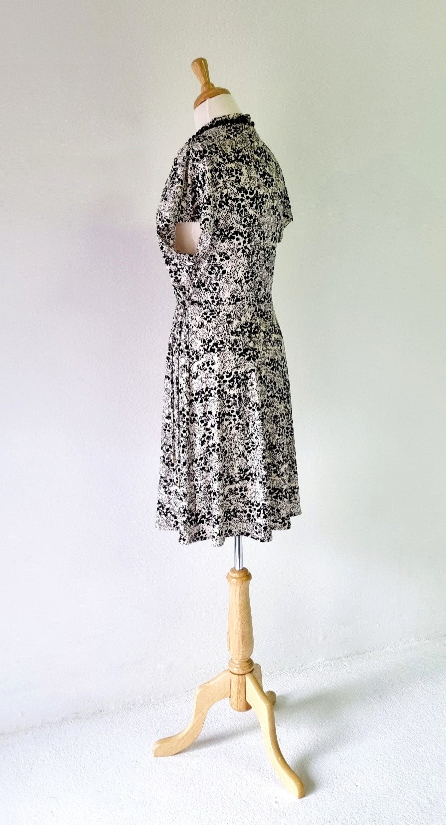 H&M - Black & Ivory Cross Waisted Dress with Tie