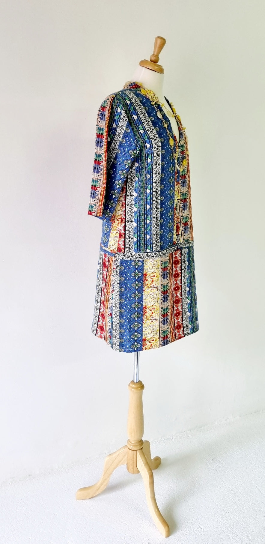 f.o.r.d.a.y.s - Bright and Cheerful Summer Straight Stretch Dress