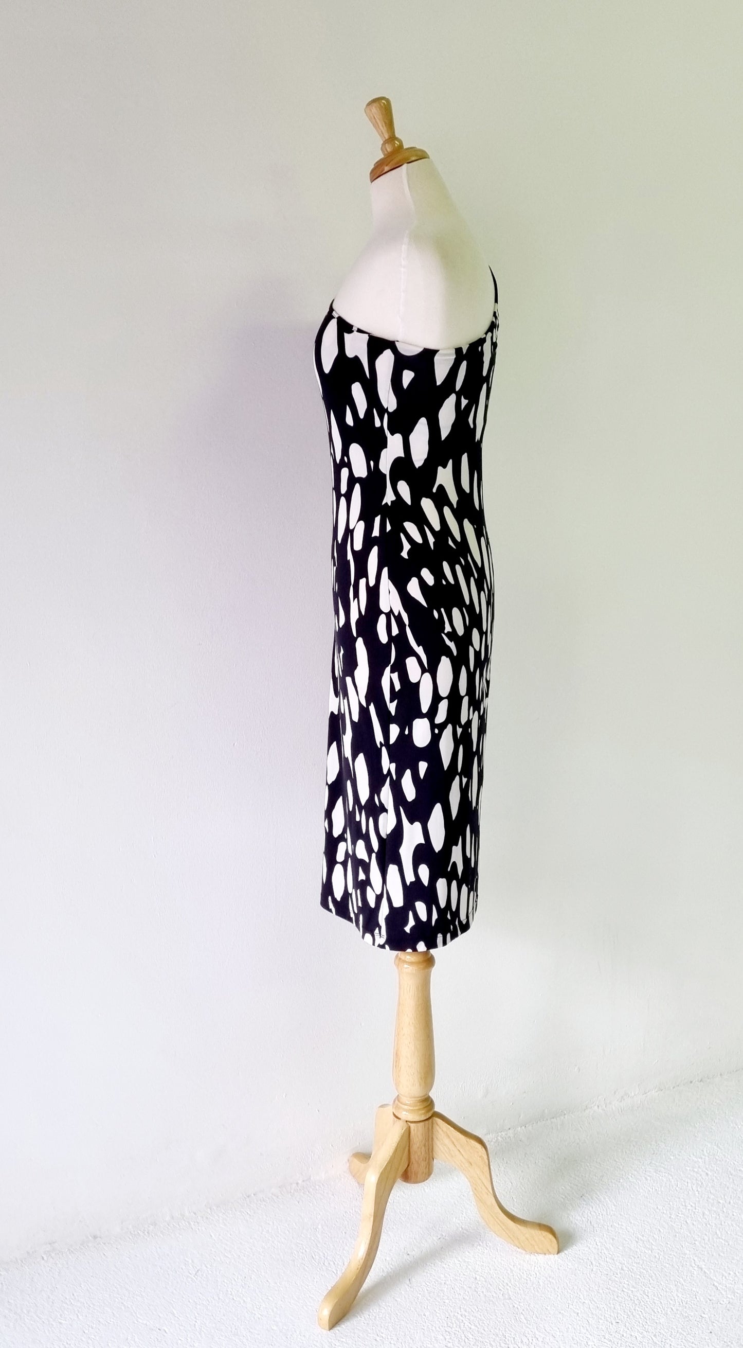 Nina J Runway - Designer One Shoulder Midi Stretch Dress