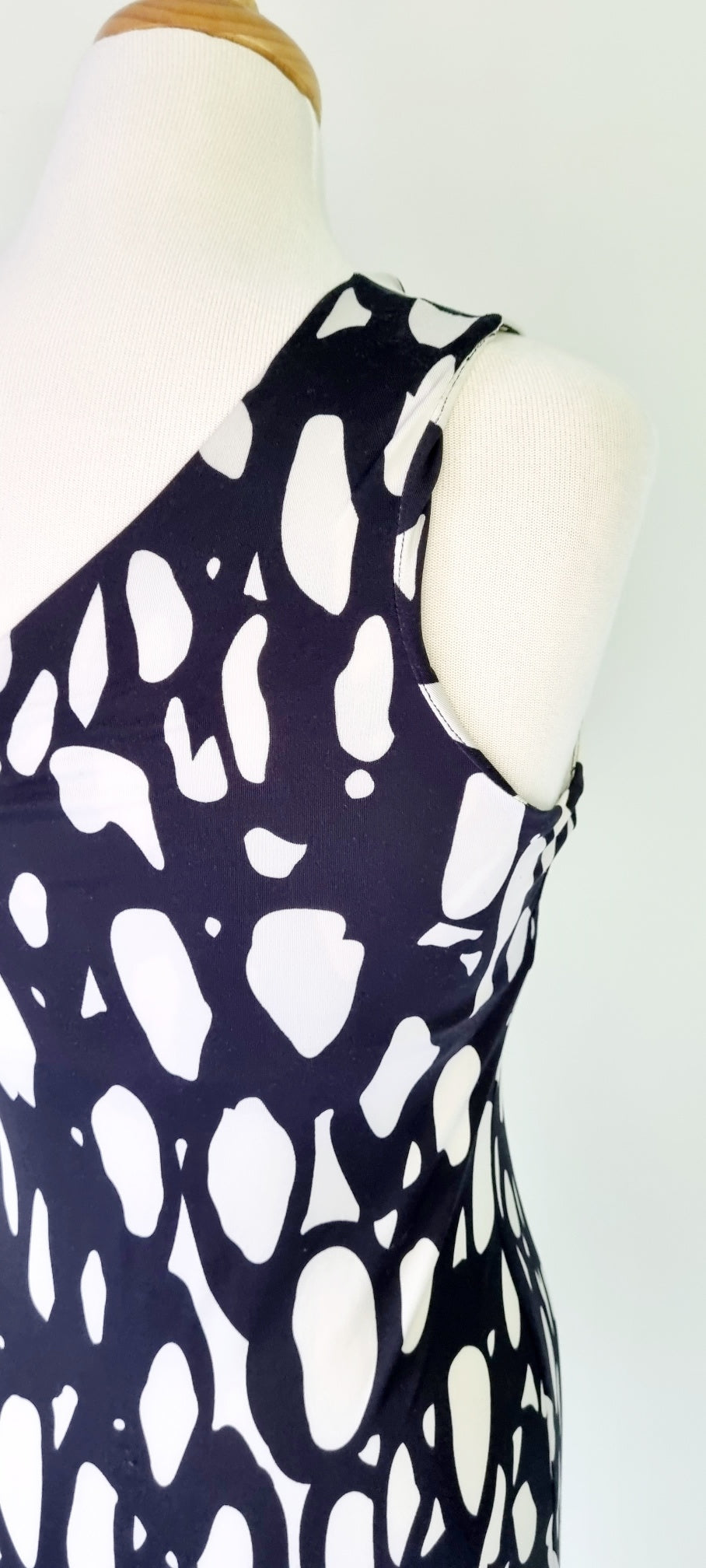 Nina J Runway - Designer One Shoulder Midi Stretch Dress