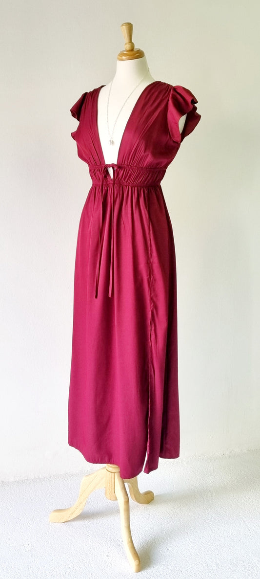No Tag - Maroon low V-Cut elasticized high waisted maxi dress