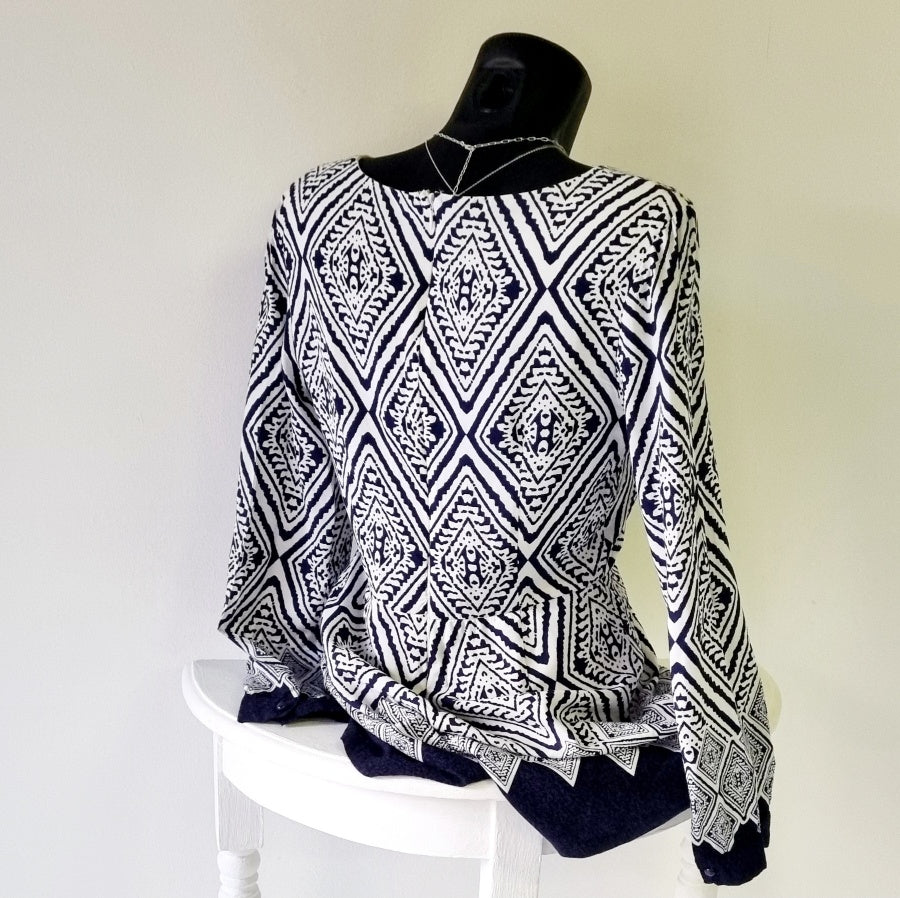 No Tag - Blue & White Long Sleeve Short Romper