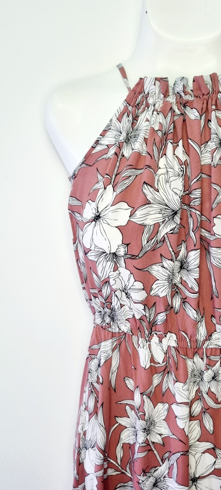 Journal - Floral dusty pink and white high neckline maxi summer dress