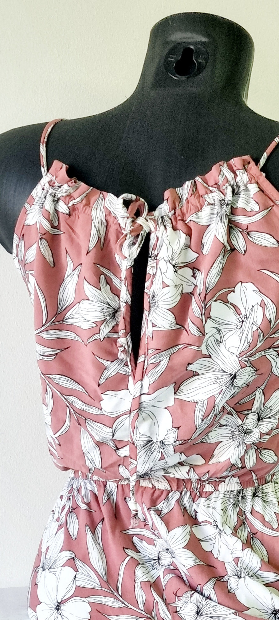 Journal - Floral dusty pink and white high neckline maxi summer dress