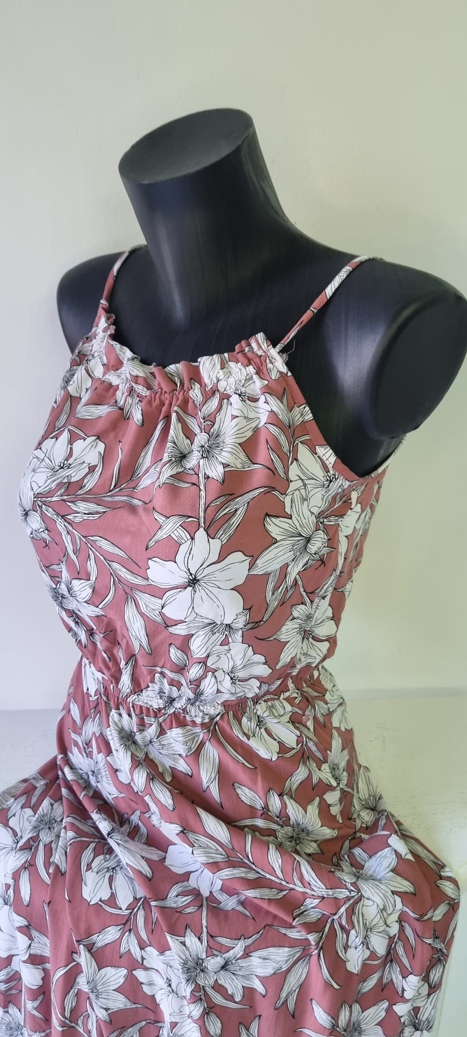 Journal - Floral dusty pink and white high neckline maxi summer dress