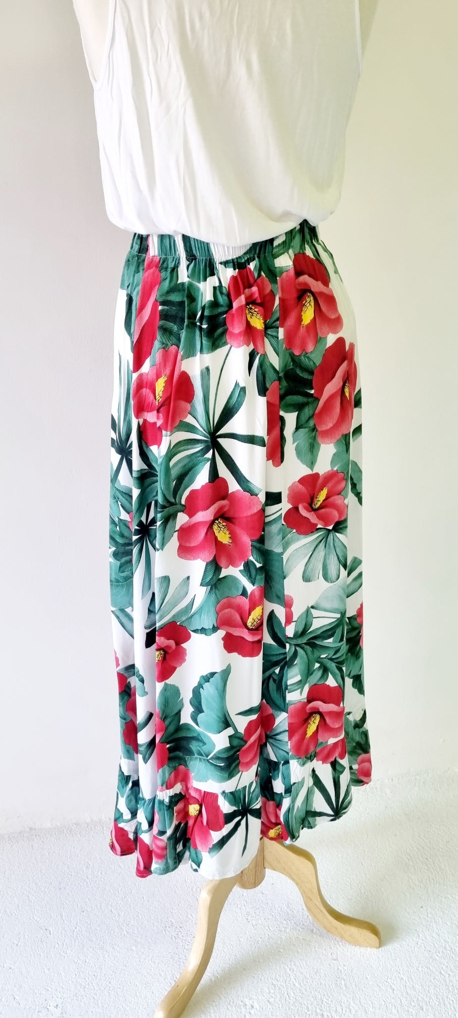 Lara - Red, Green & White Maxi Skirt