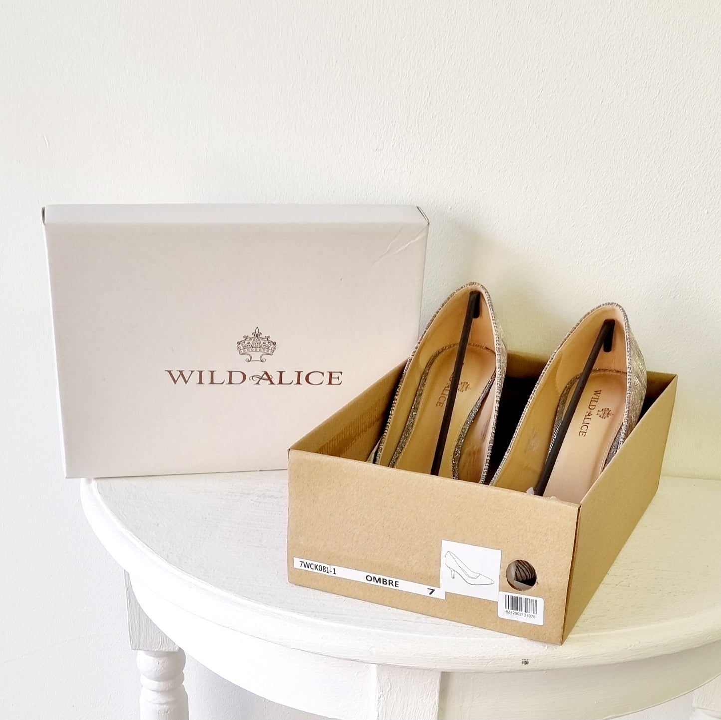 Wild Alice - Sophisticated sliver gold ombre heeled court shoes