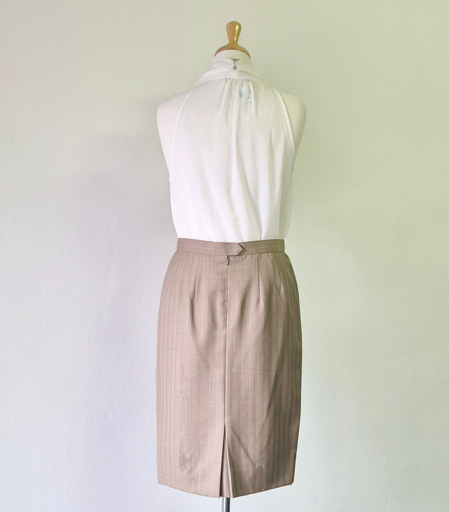 Lanifico F.LLi Cerruti 2 Piece Ladies Suit