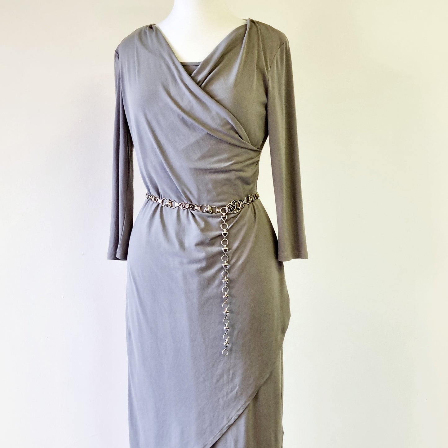 Queenspark - Grey asymmetrical waisted dress