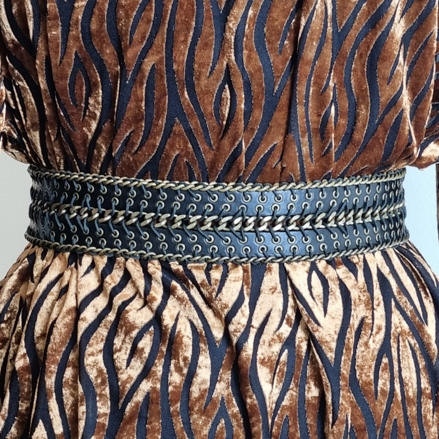 No Tag - Gold & Brown animal print long sleeve shirt