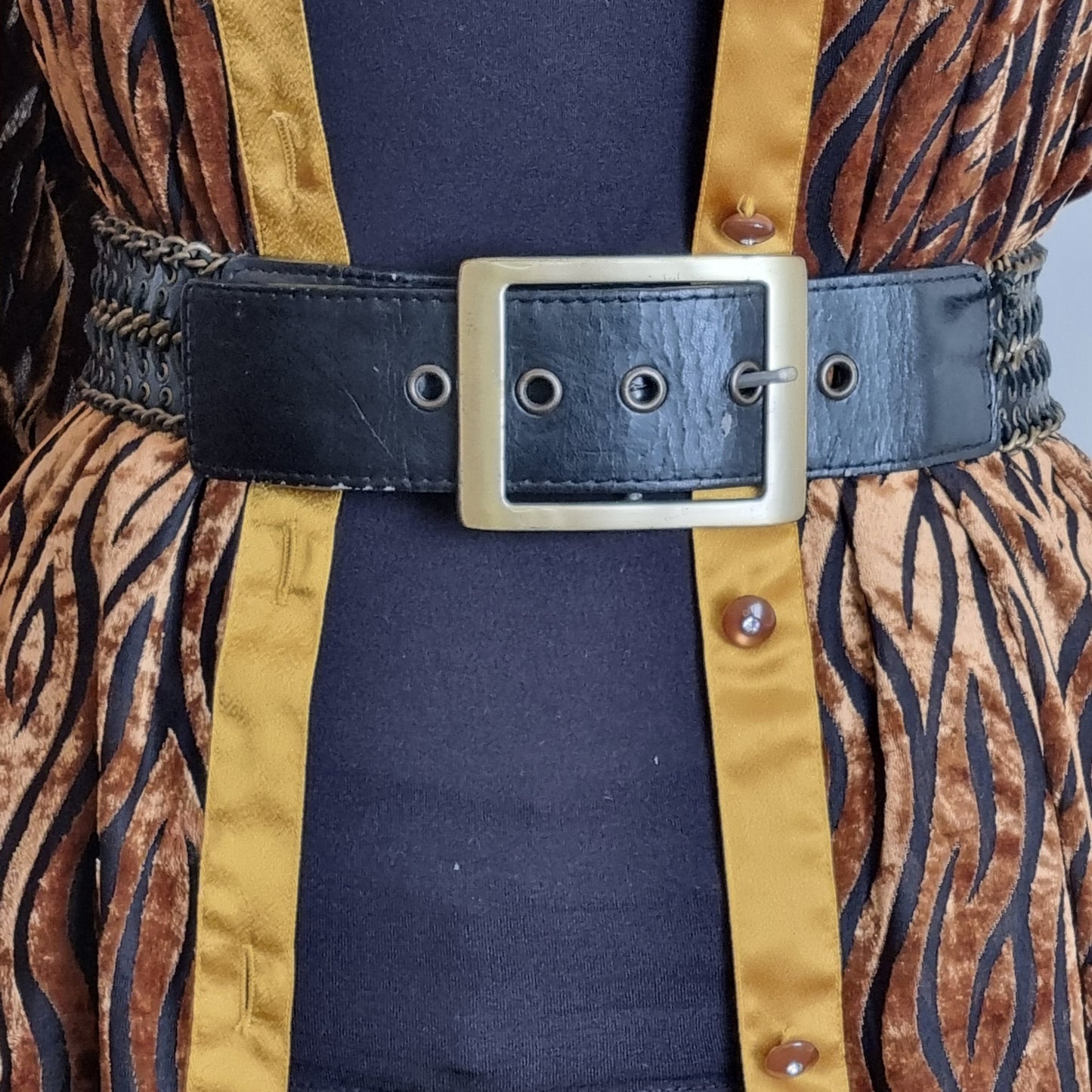 No Tag - Gold & Brown animal print long sleeve shirt