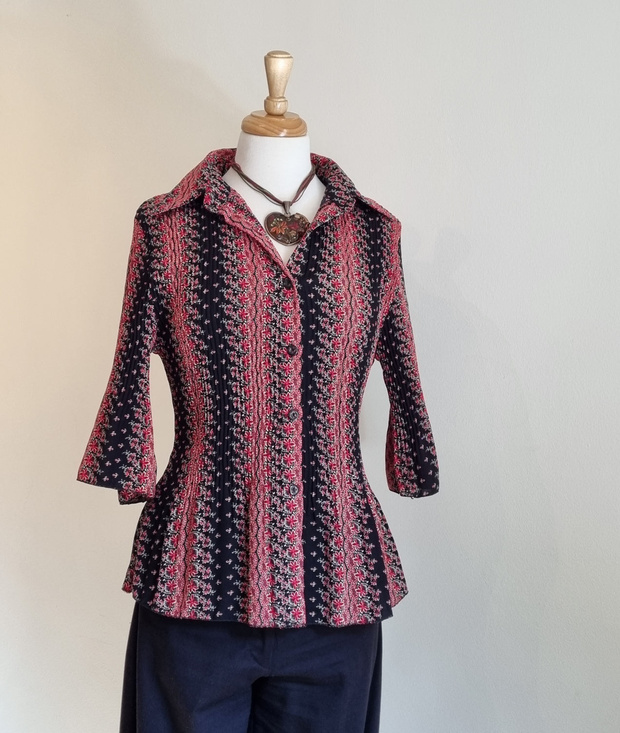 Made in SA - Black & red pleated short sleeve shirt