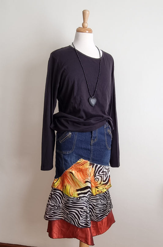 Chuang You - Denim skirt with material layers