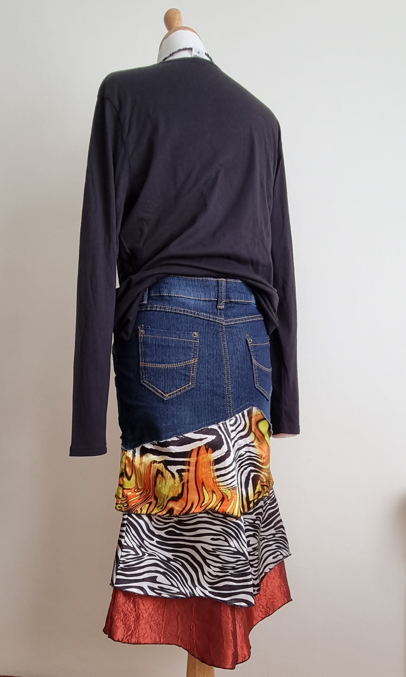 Chuang You - Denim skirt with material layers