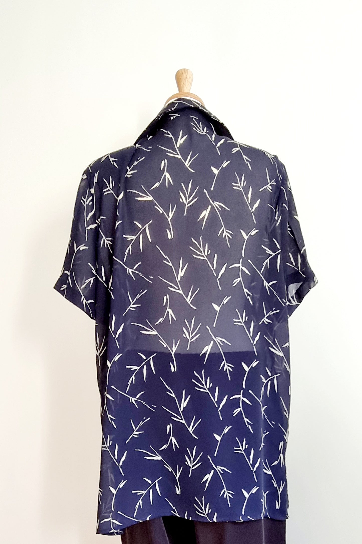 Rhapsody - Black & gold short sleeve shirt