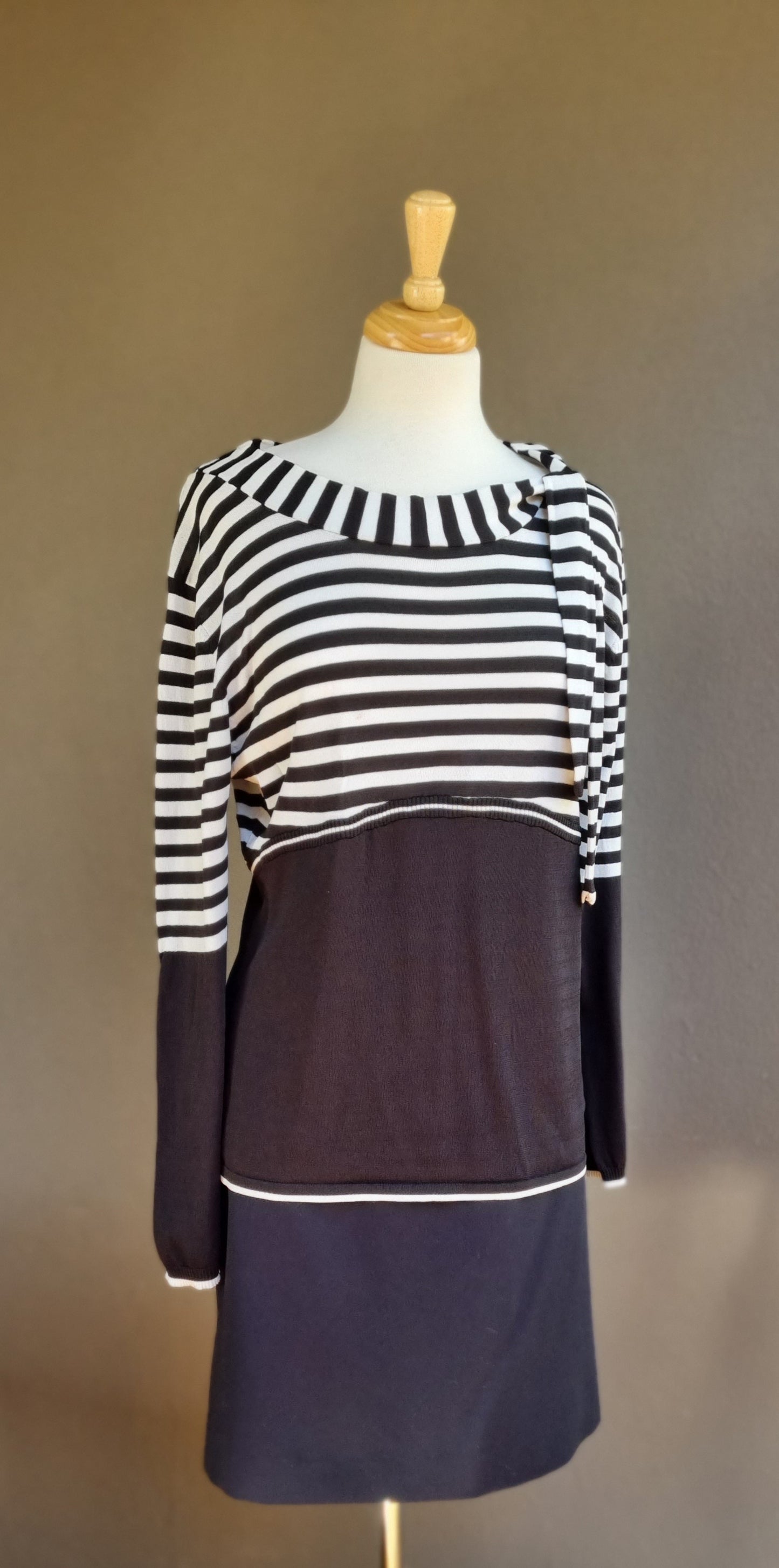 Pringle - Striped Knitted Top