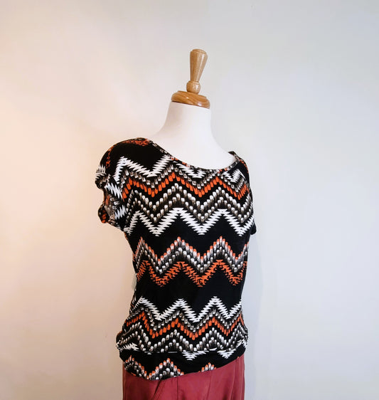 Insync Casual - Orange black & white short sleeve blouse