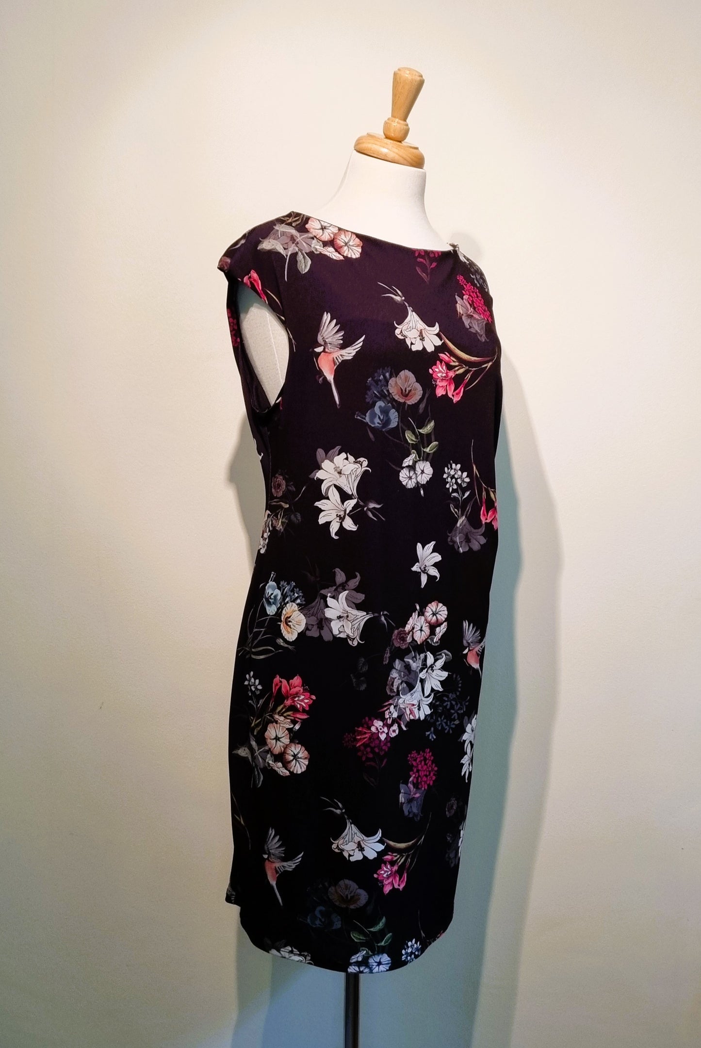 Wallis Petite - Black flower print dress