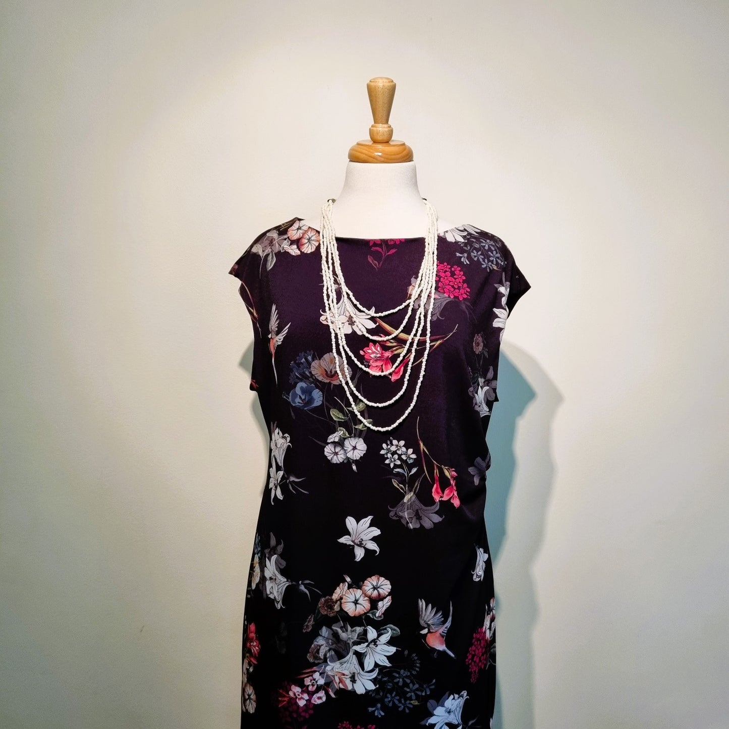 Wallis Petite - Black flower print dress