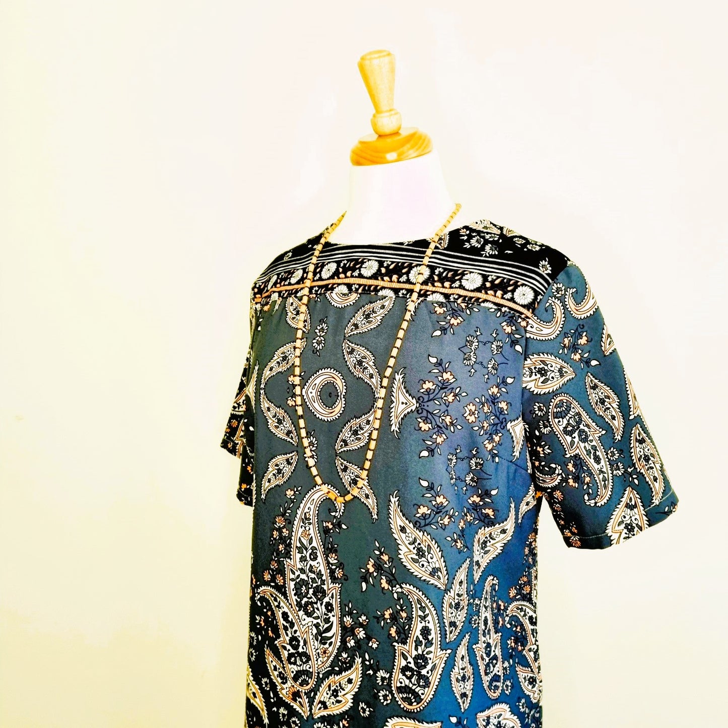 Cheroke Los Angeles - Blue & Pink paisley midi dress