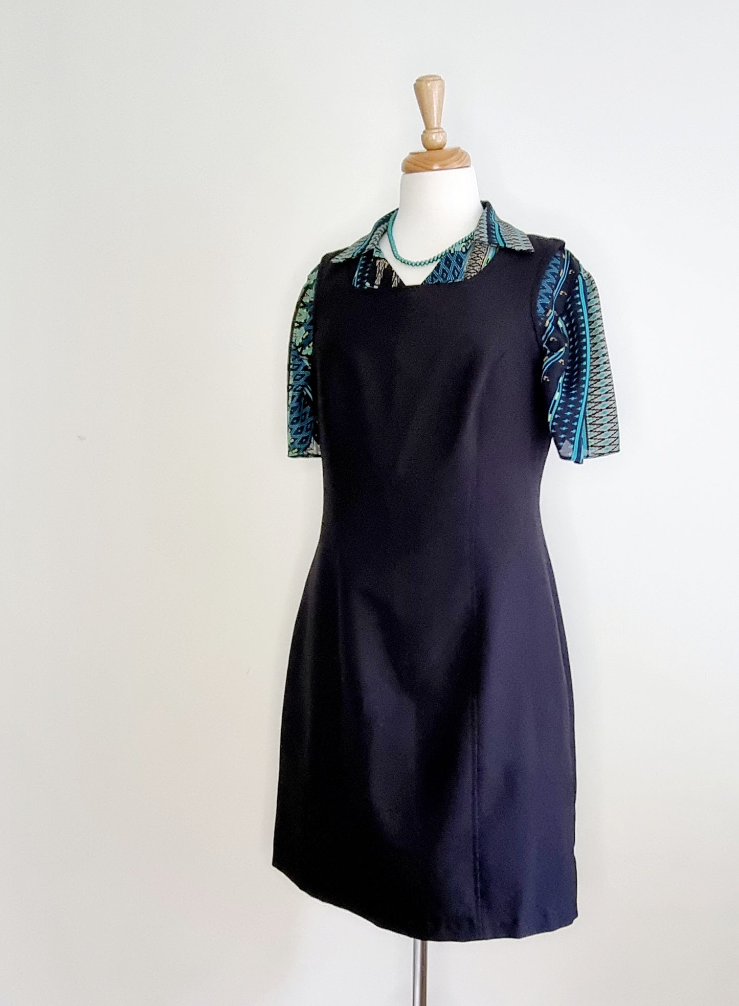 Kelso - Black tunic sleeveless dress